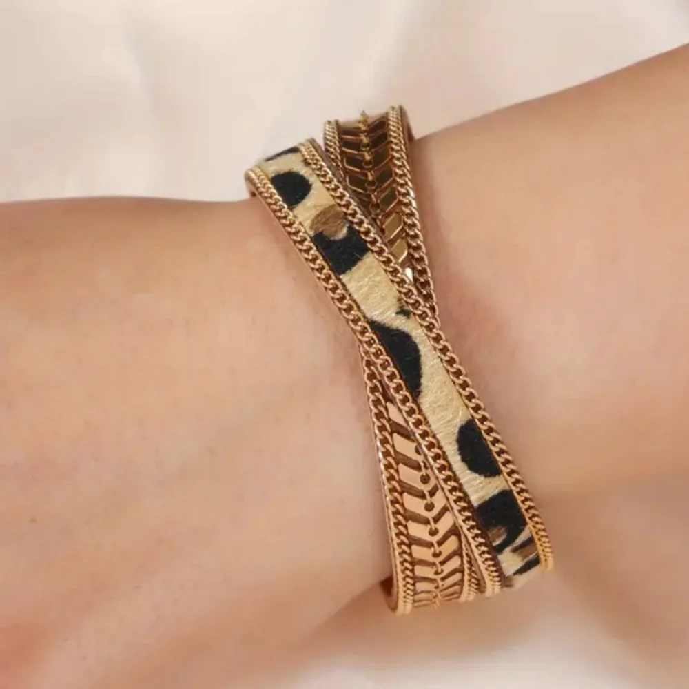 NEW Animal Print Leopard Cheetah Print Gold-Tone‎ Magnetic Bracelet-(#0261)